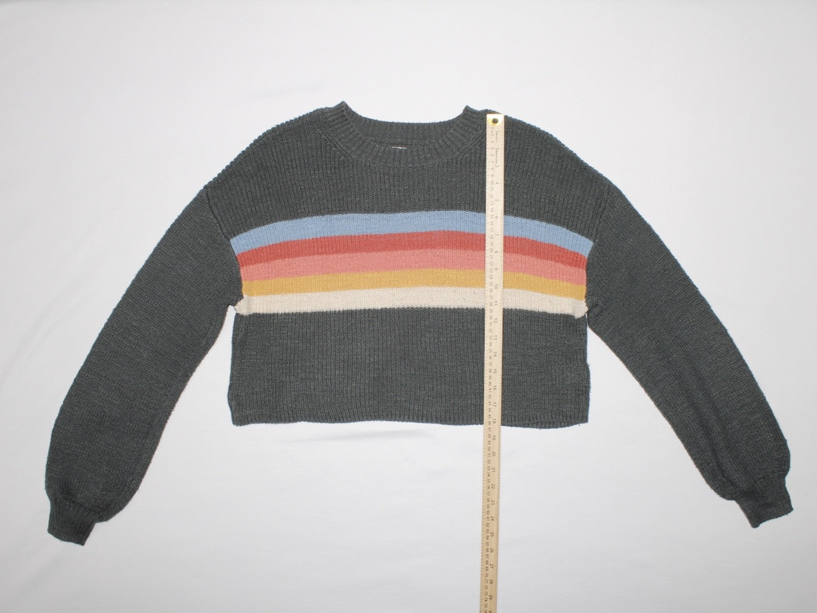 American Eagle Outfitters Rainbow Striped Cropped Crewneck Sweater W Medium
